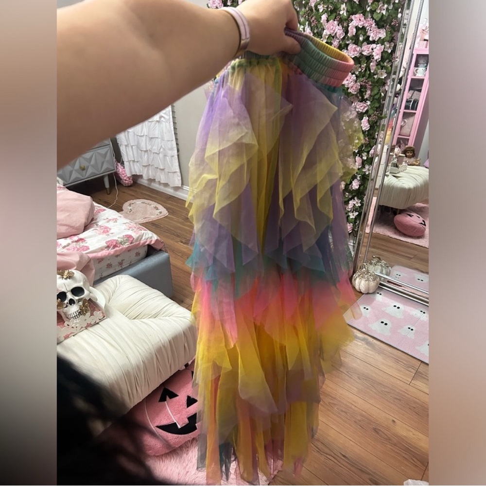 Ruffle skirt